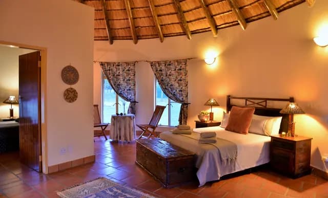 Luxury Thatched Rondavel Suite & Bushveld Hospitality